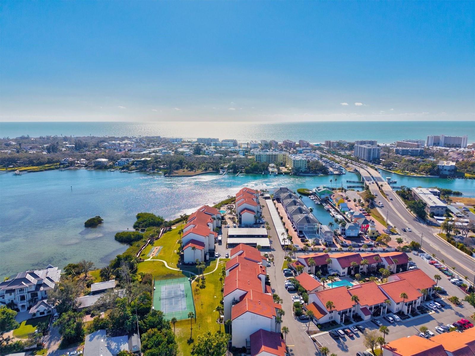 CASTEL DEL MARE - Residential