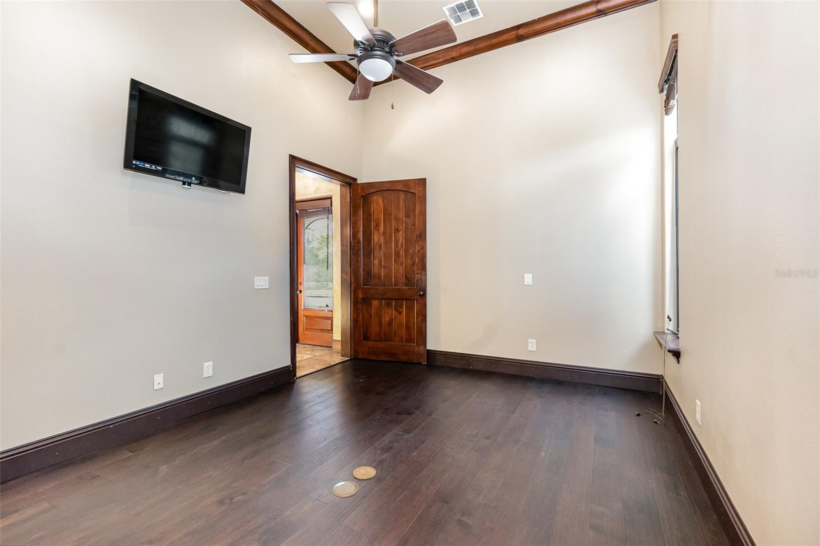 BELLANONA GRANDE ESTATES - Residential