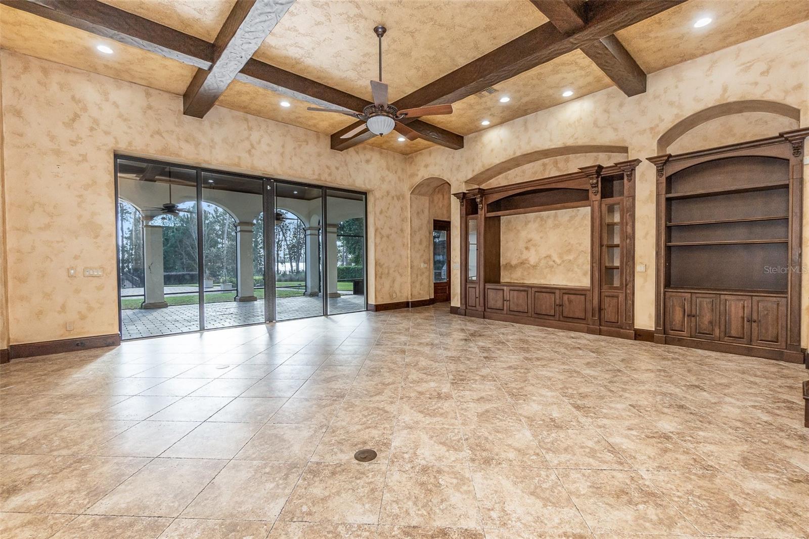 BELLANONA GRANDE ESTATES - Residential