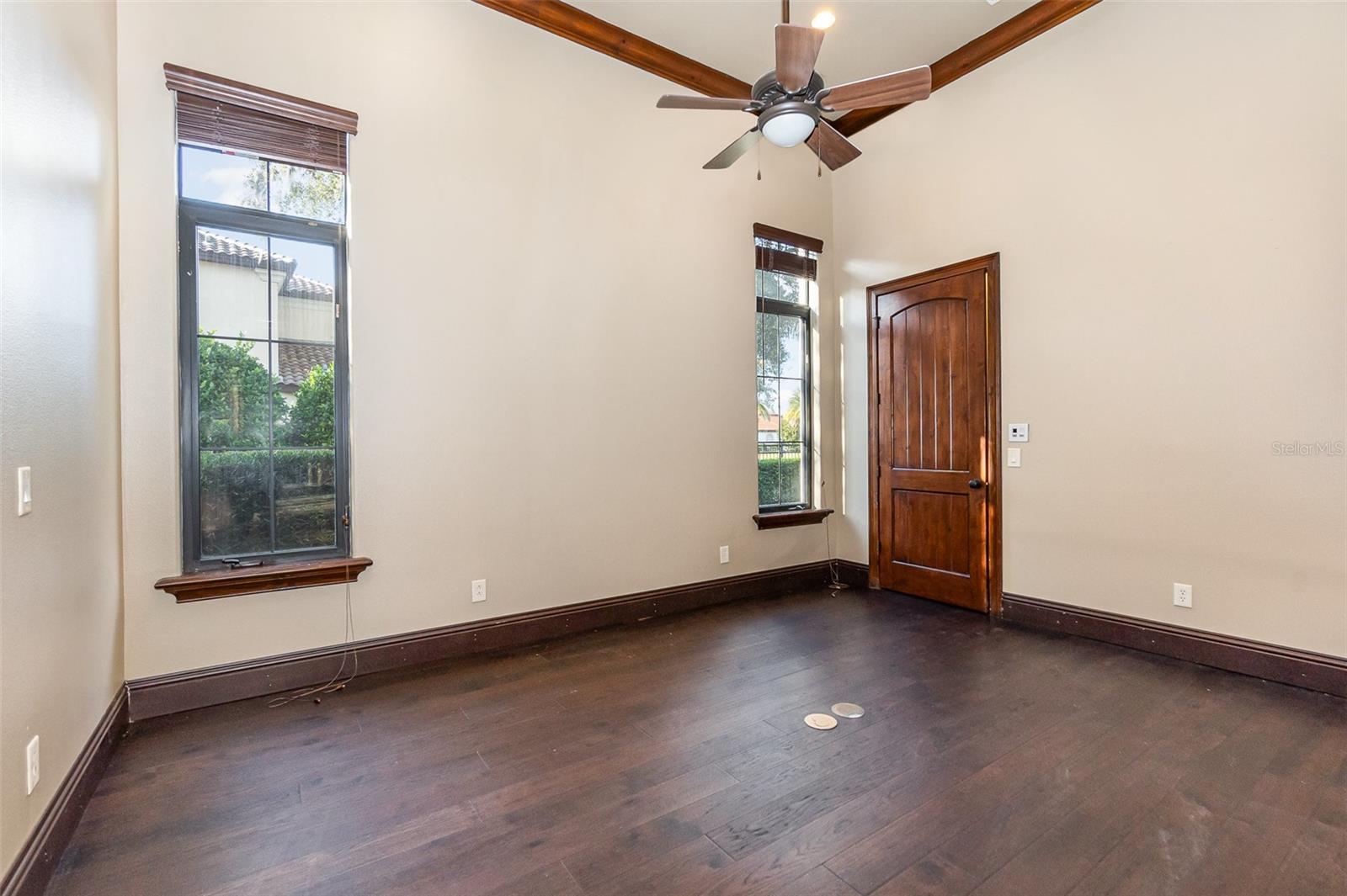 BELLANONA GRANDE ESTATES - Residential