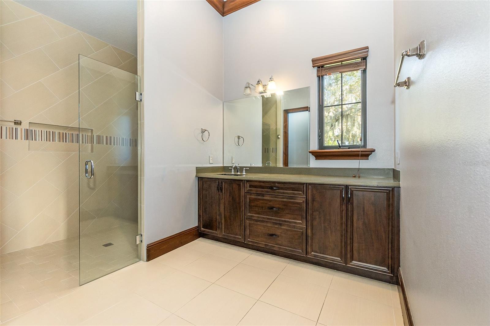 BELLANONA GRANDE ESTATES - Residential