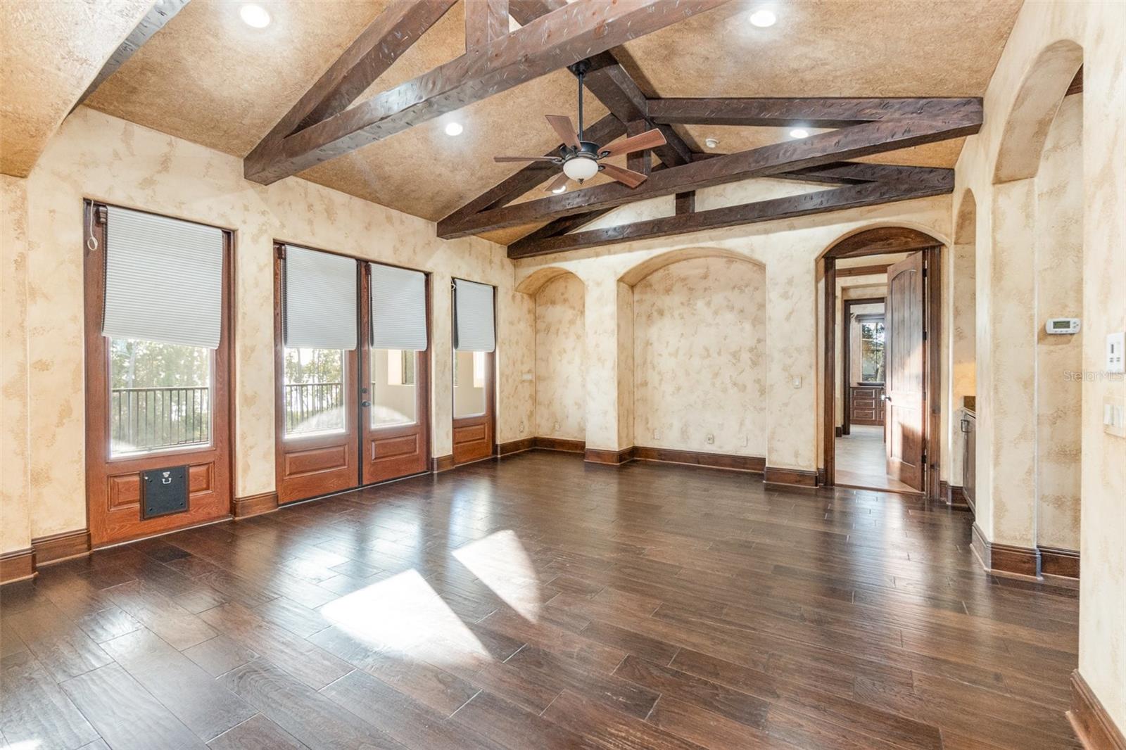 BELLANONA GRANDE ESTATES - Residential