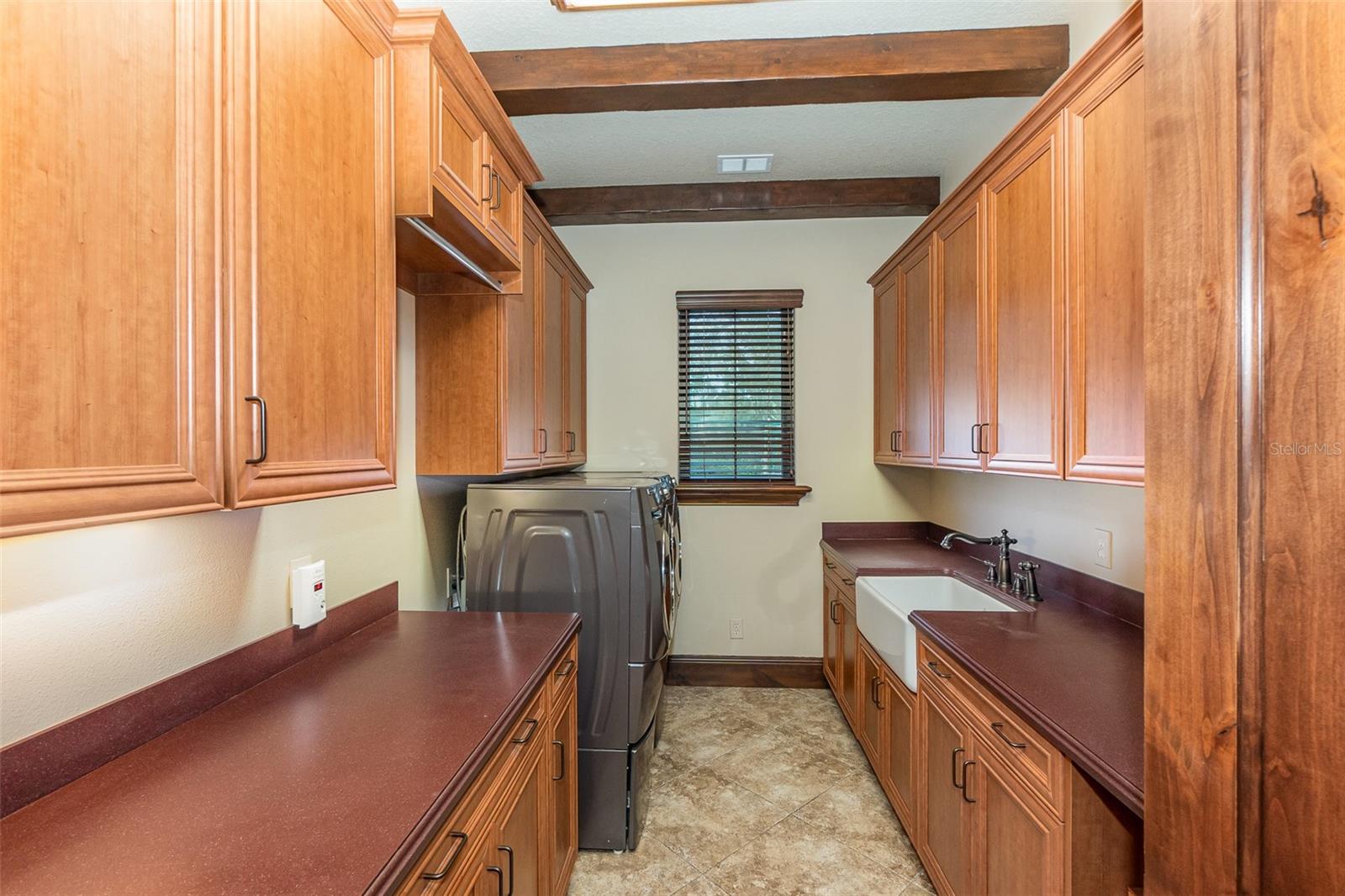 BELLANONA GRANDE ESTATES - Residential