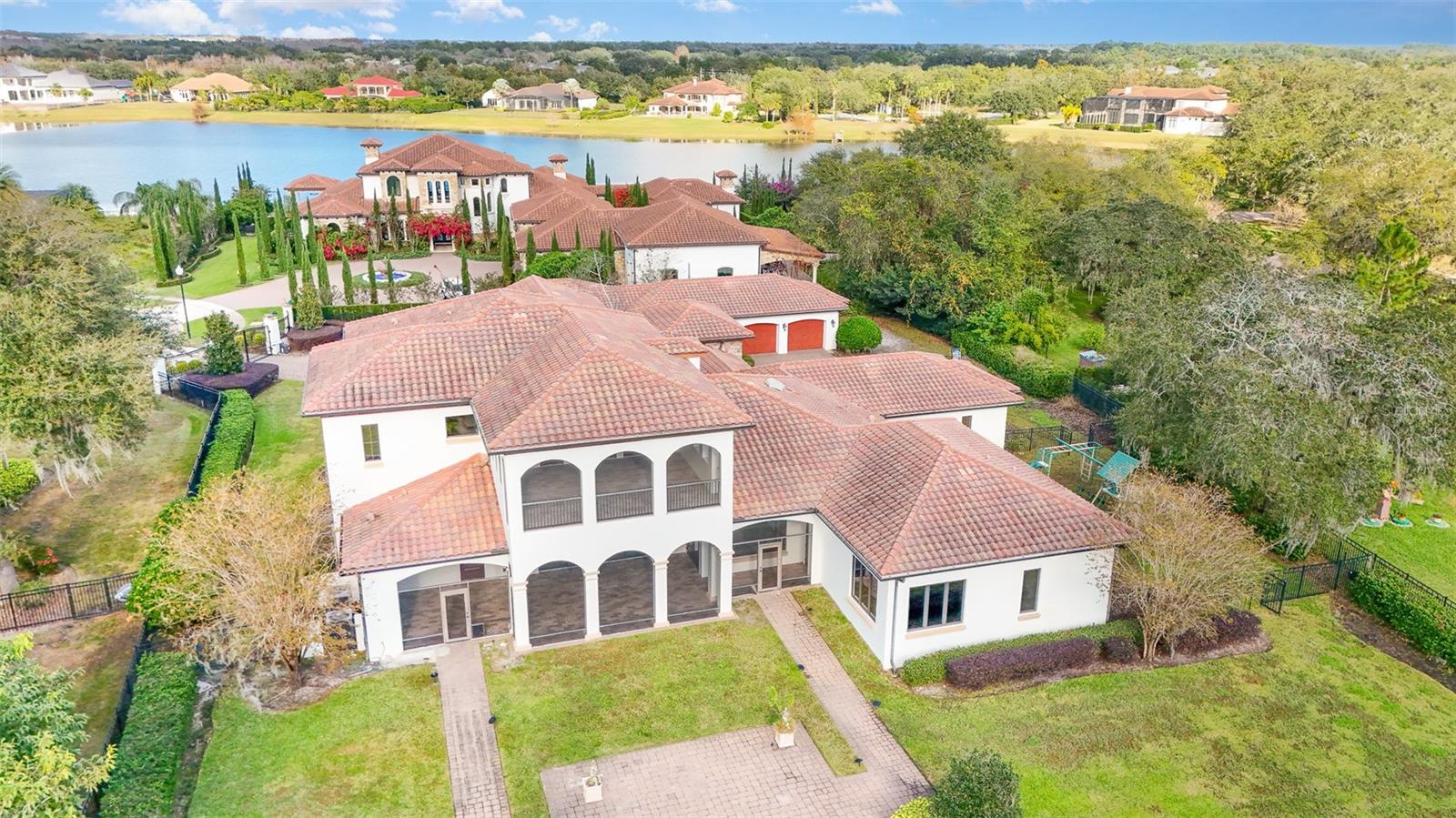 BELLANONA GRANDE ESTATES - Residential