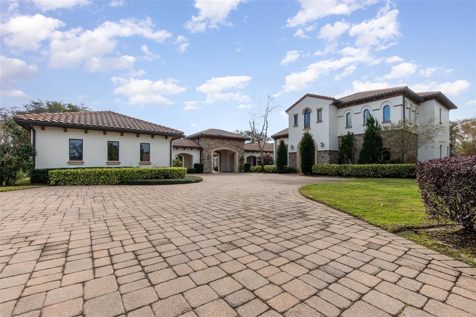 BELLANONA GRANDE ESTATES - Residential