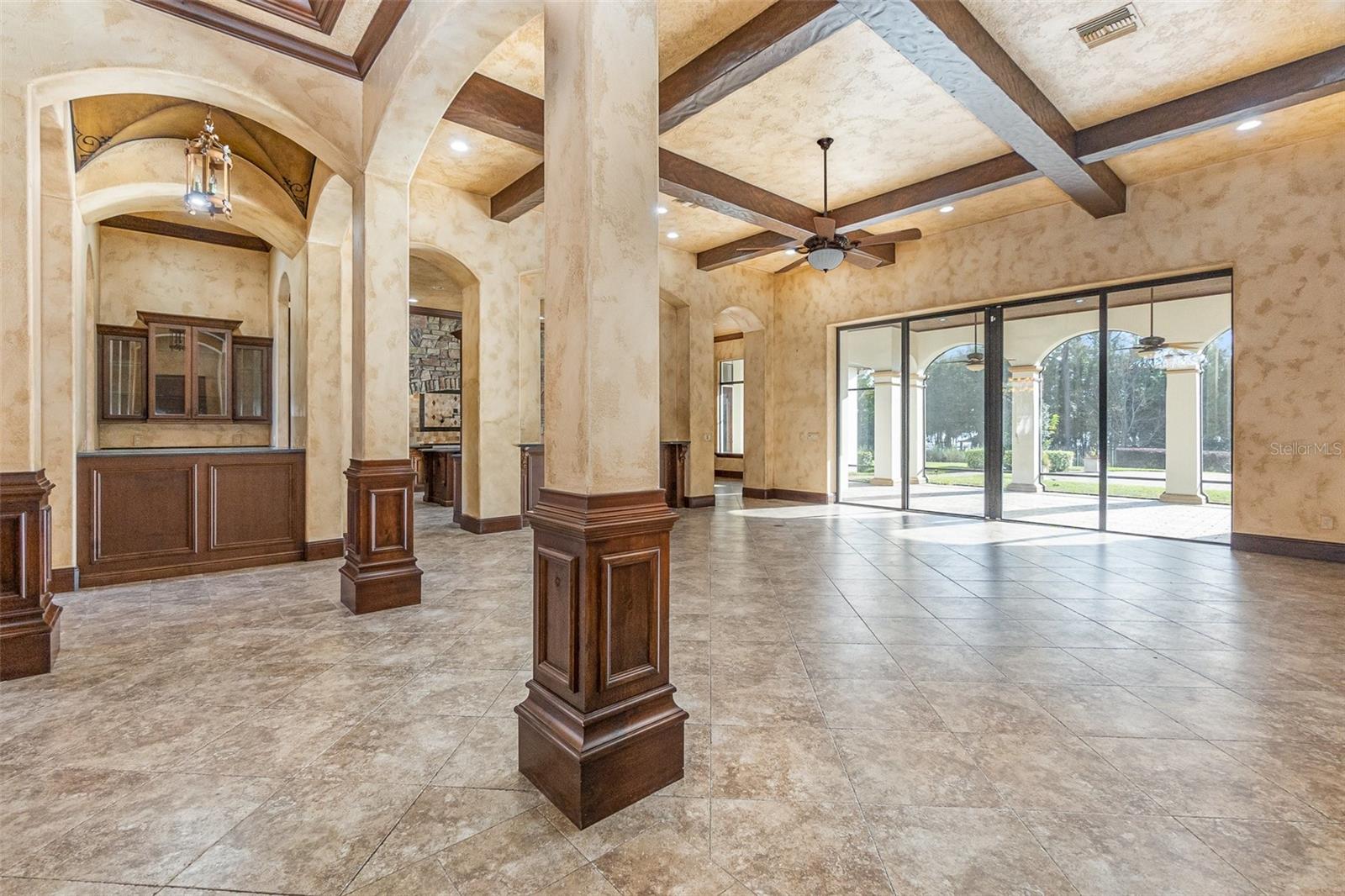 BELLANONA GRANDE ESTATES - Residential