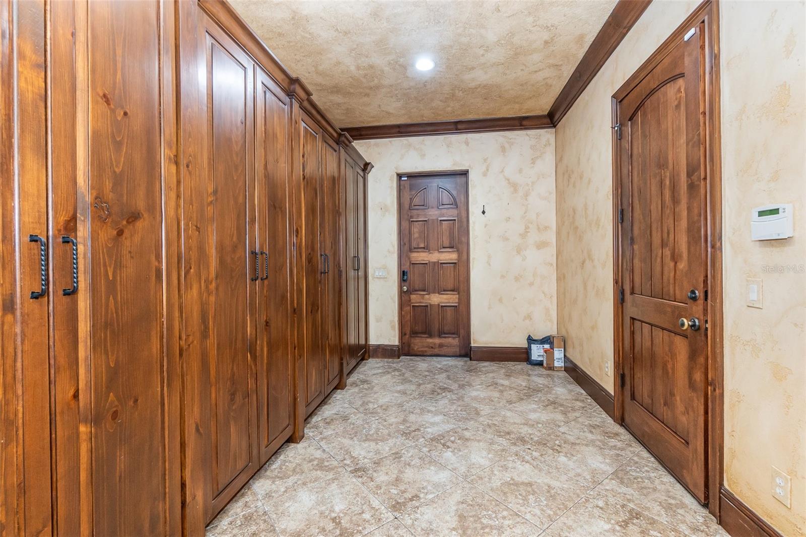 BELLANONA GRANDE ESTATES - Residential