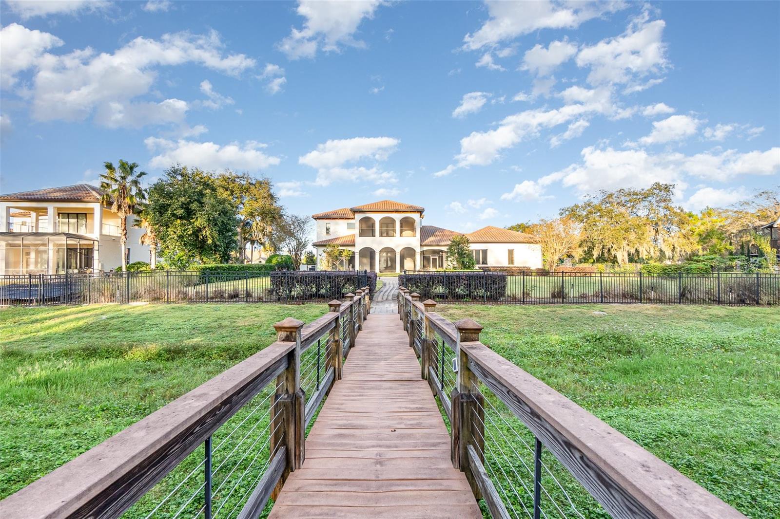 BELLANONA GRANDE ESTATES - Residential