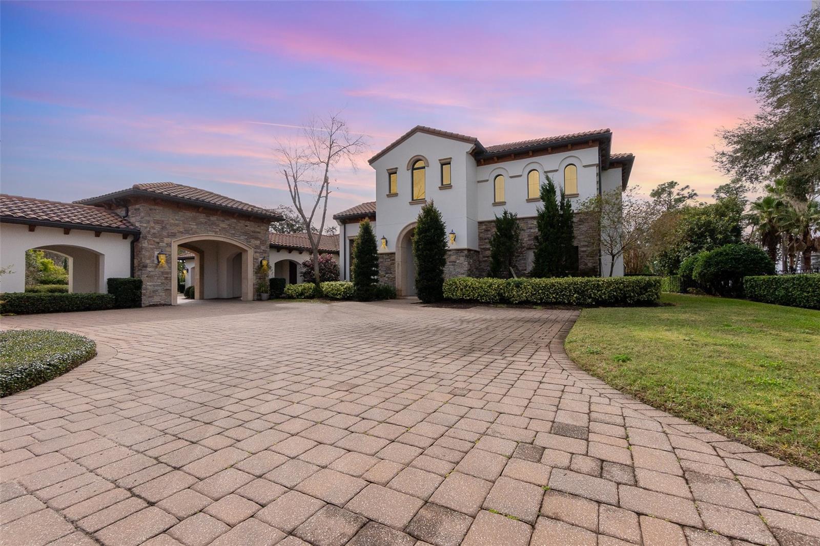 BELLANONA GRANDE ESTATES - Residential