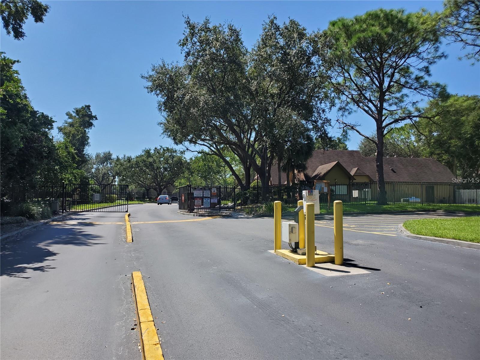 LAKEWOOD PARK A CONDO - Residential