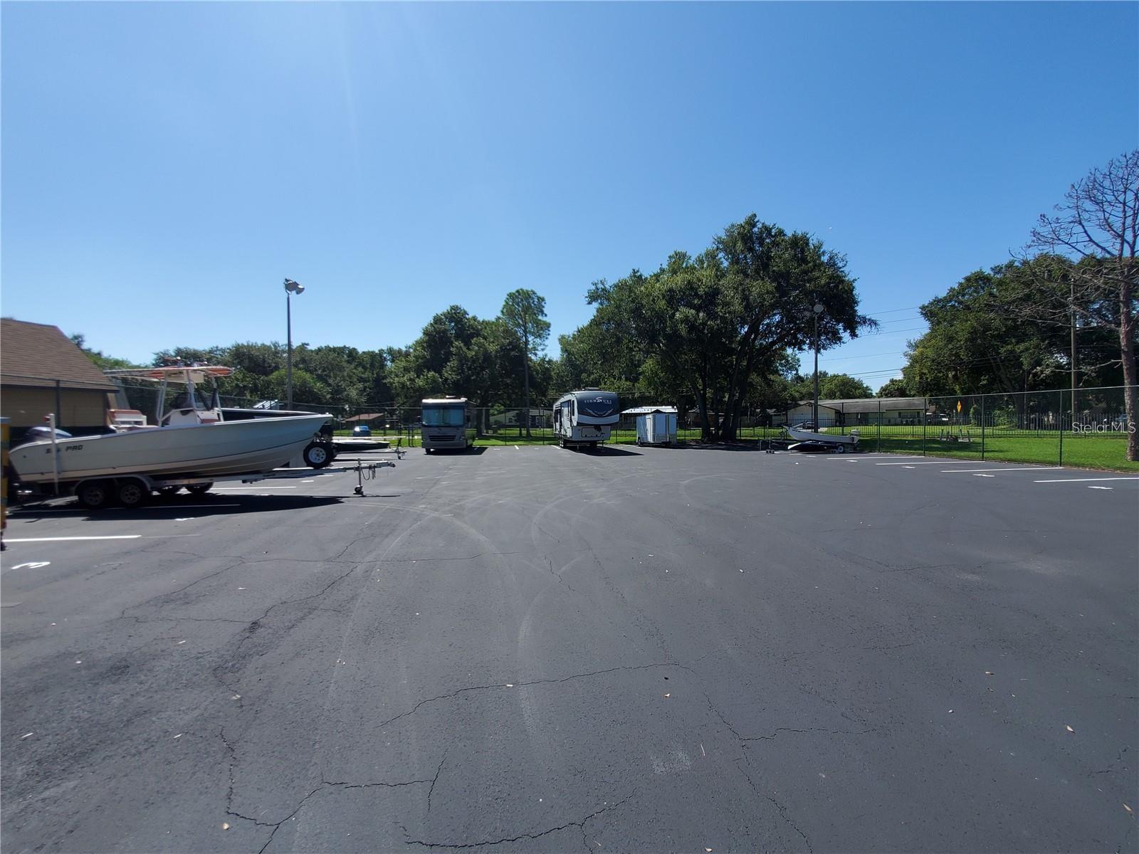 LAKEWOOD PARK A CONDO - Residential