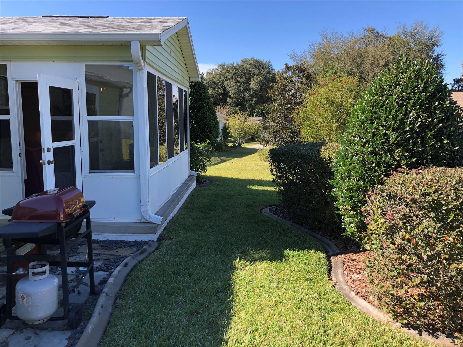 VILLAGES OF SUMTER - Residential Lease