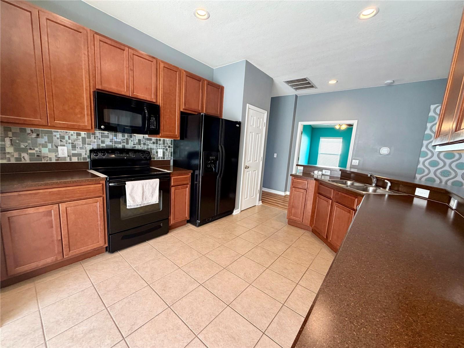 OAK CREEK PH 01 - Residential