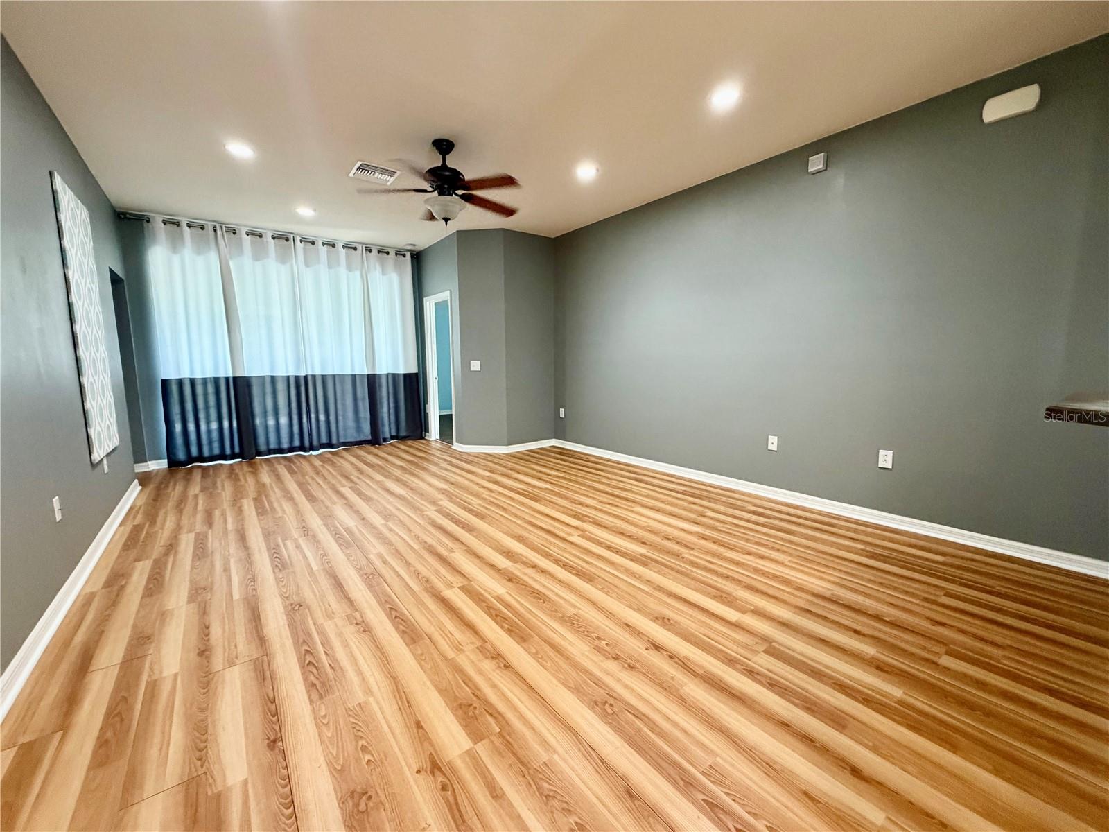 OAK CREEK PH 01 - Residential