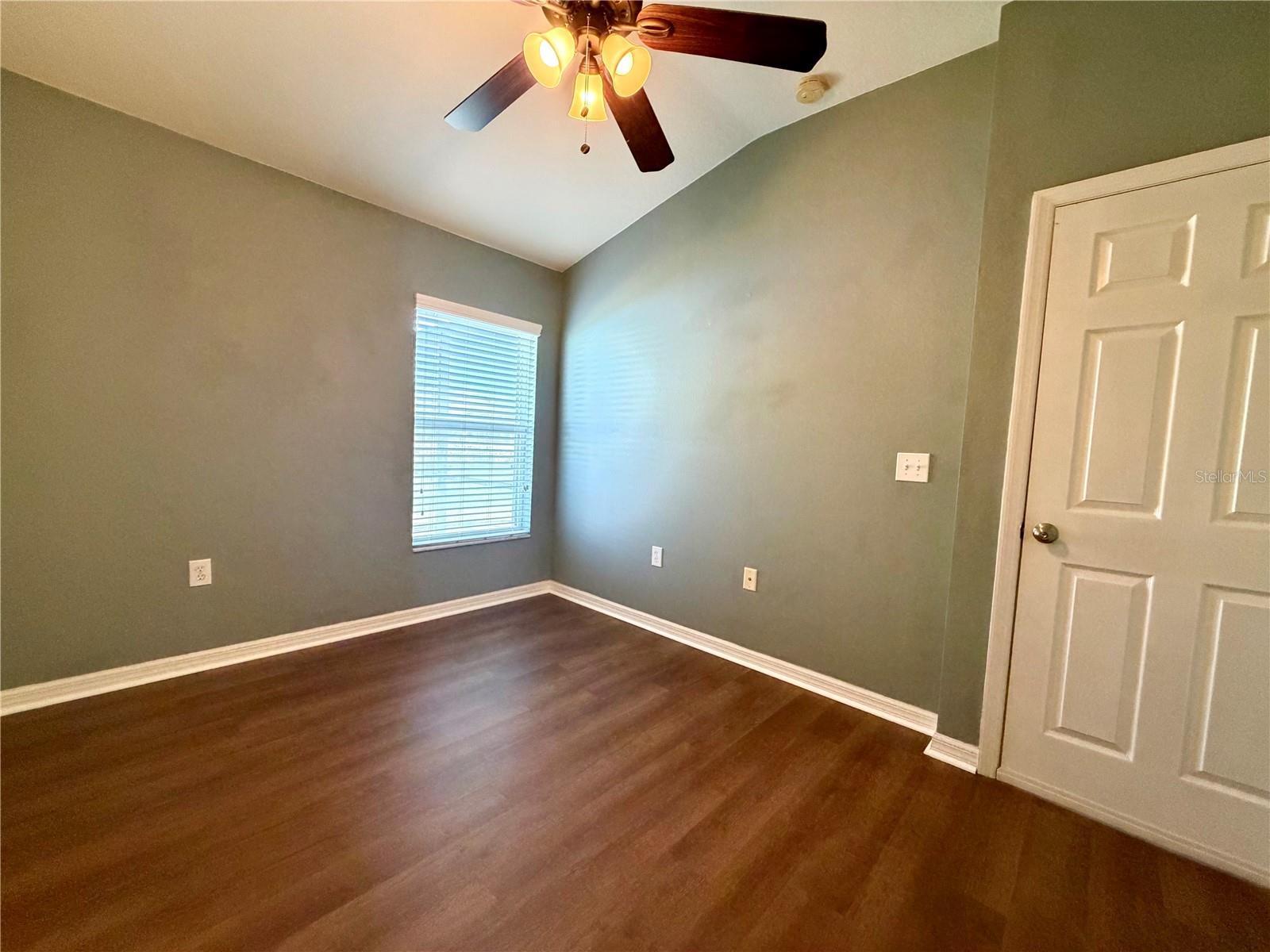 OAK CREEK PH 01 - Residential