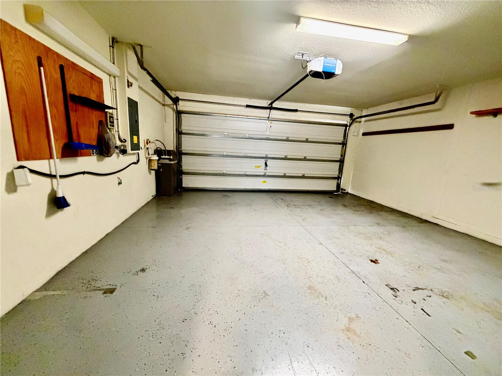 OAK CREEK PH 01 - Residential