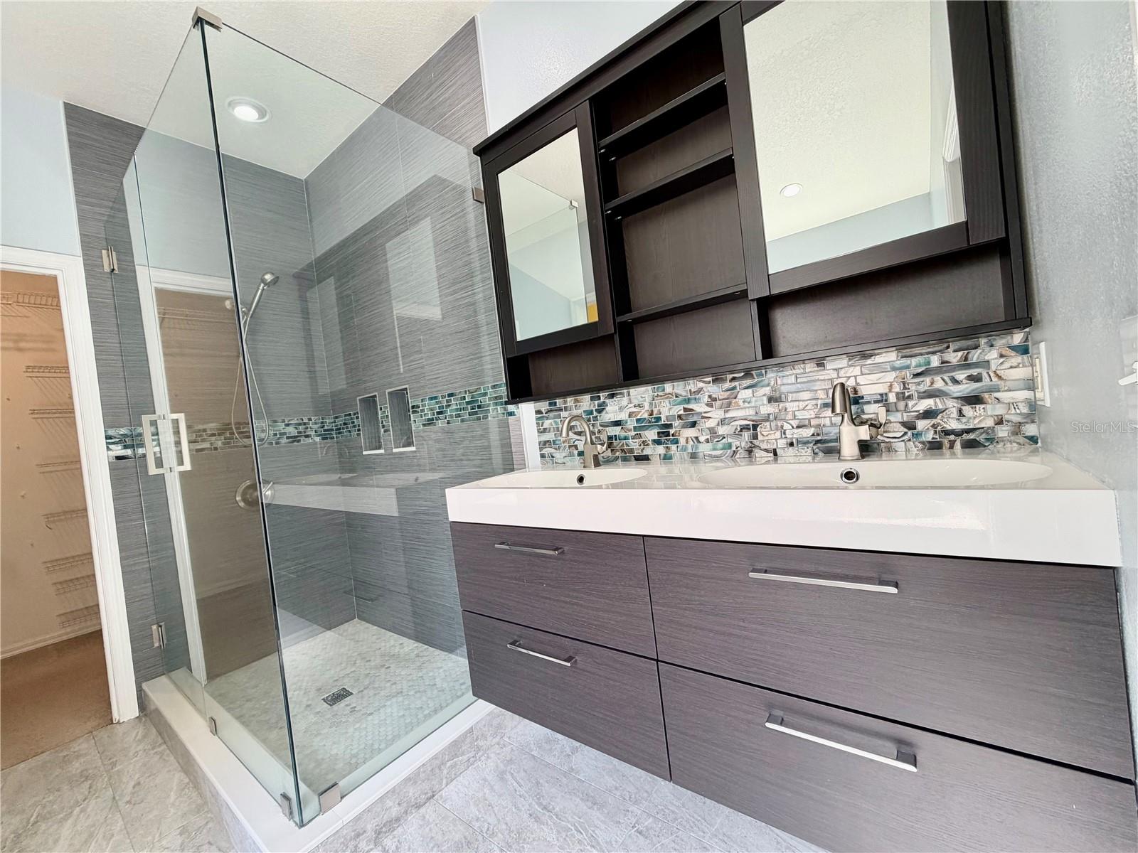 OAK CREEK PH 01 - Residential