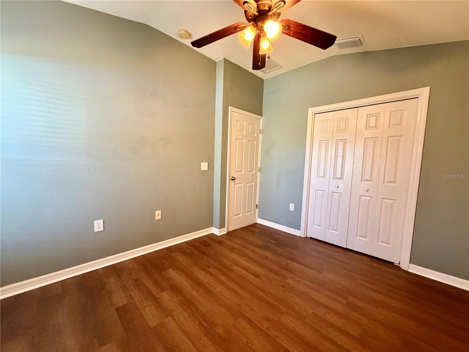 OAK CREEK PH 01 - Residential