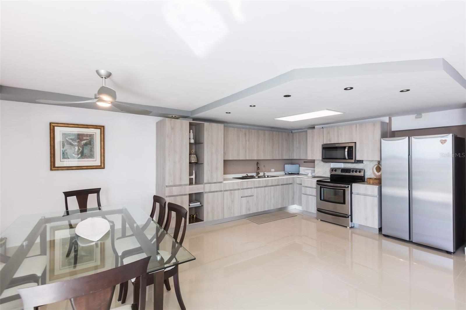 COBIAN'S PLAZA - Residential