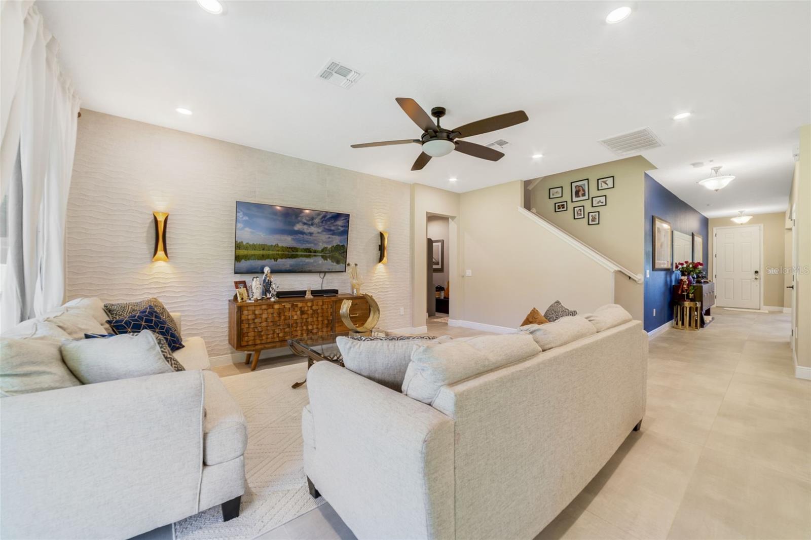 OAKLAND TRLS PH 2 - Residential