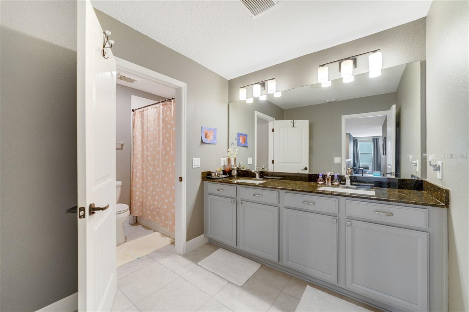 OAKLAND TRLS PH 2 - Residential