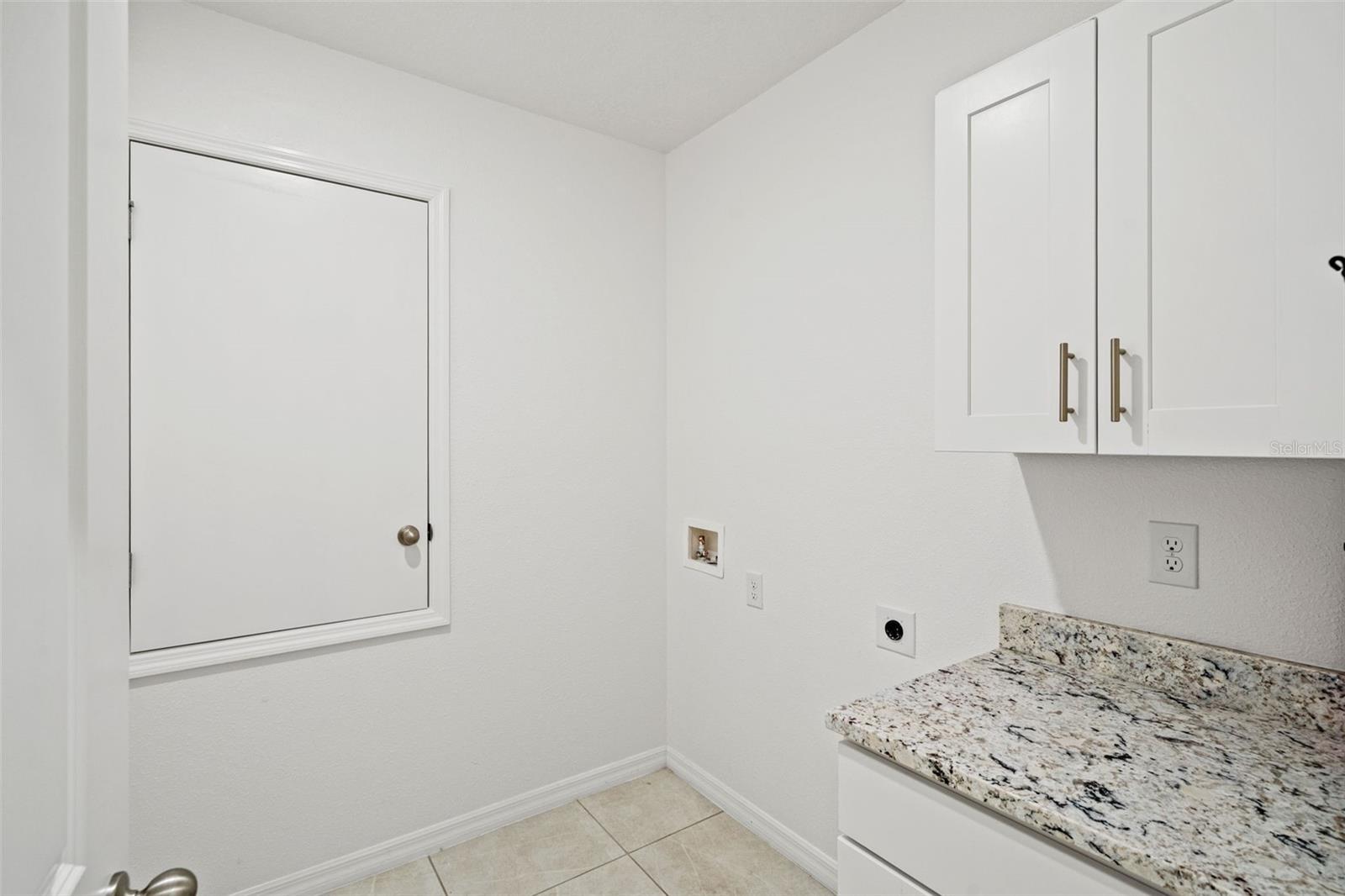 ROYAL HIGHLANDS - Residential