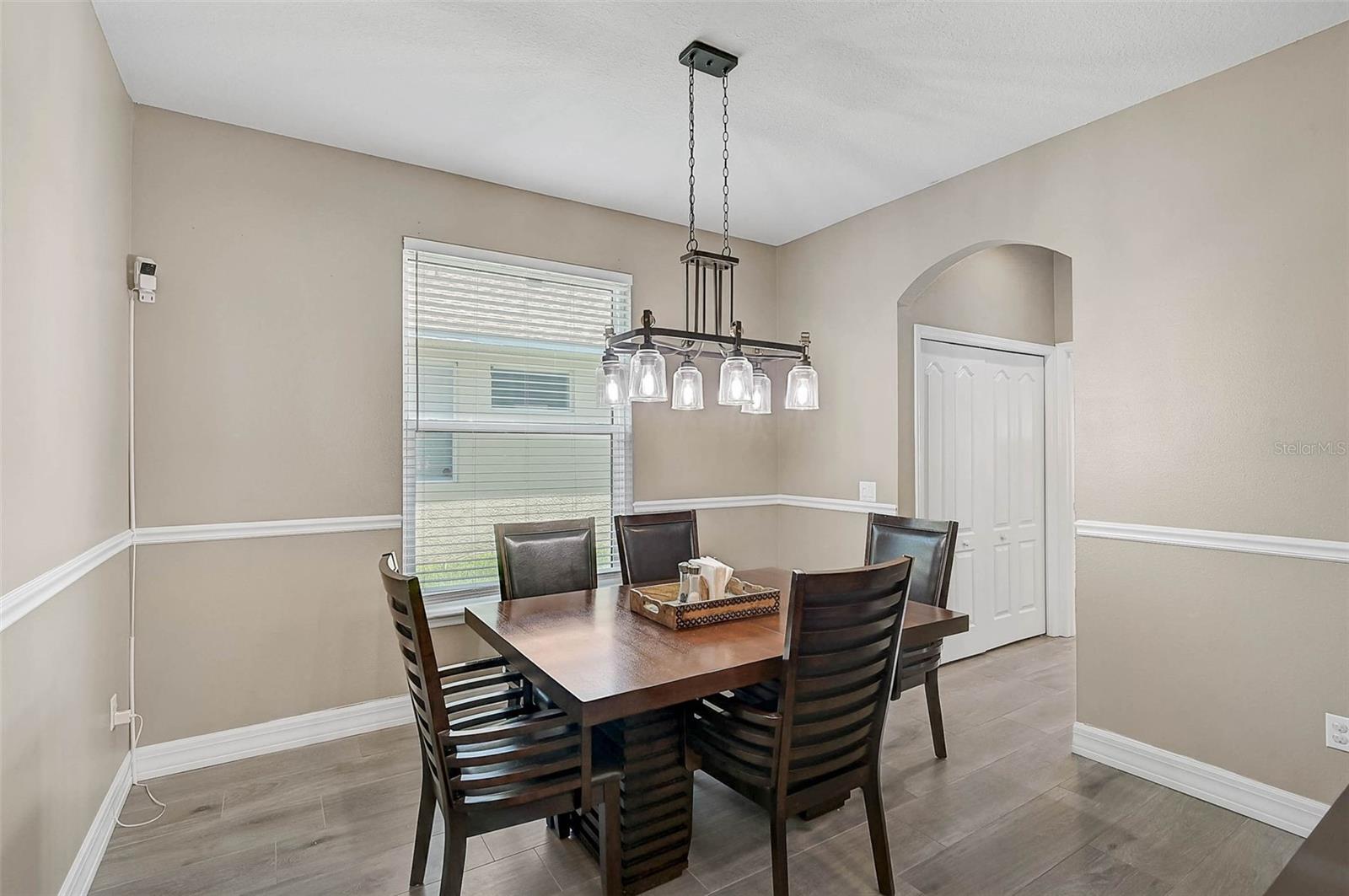 5429 LAKEHURST COURT