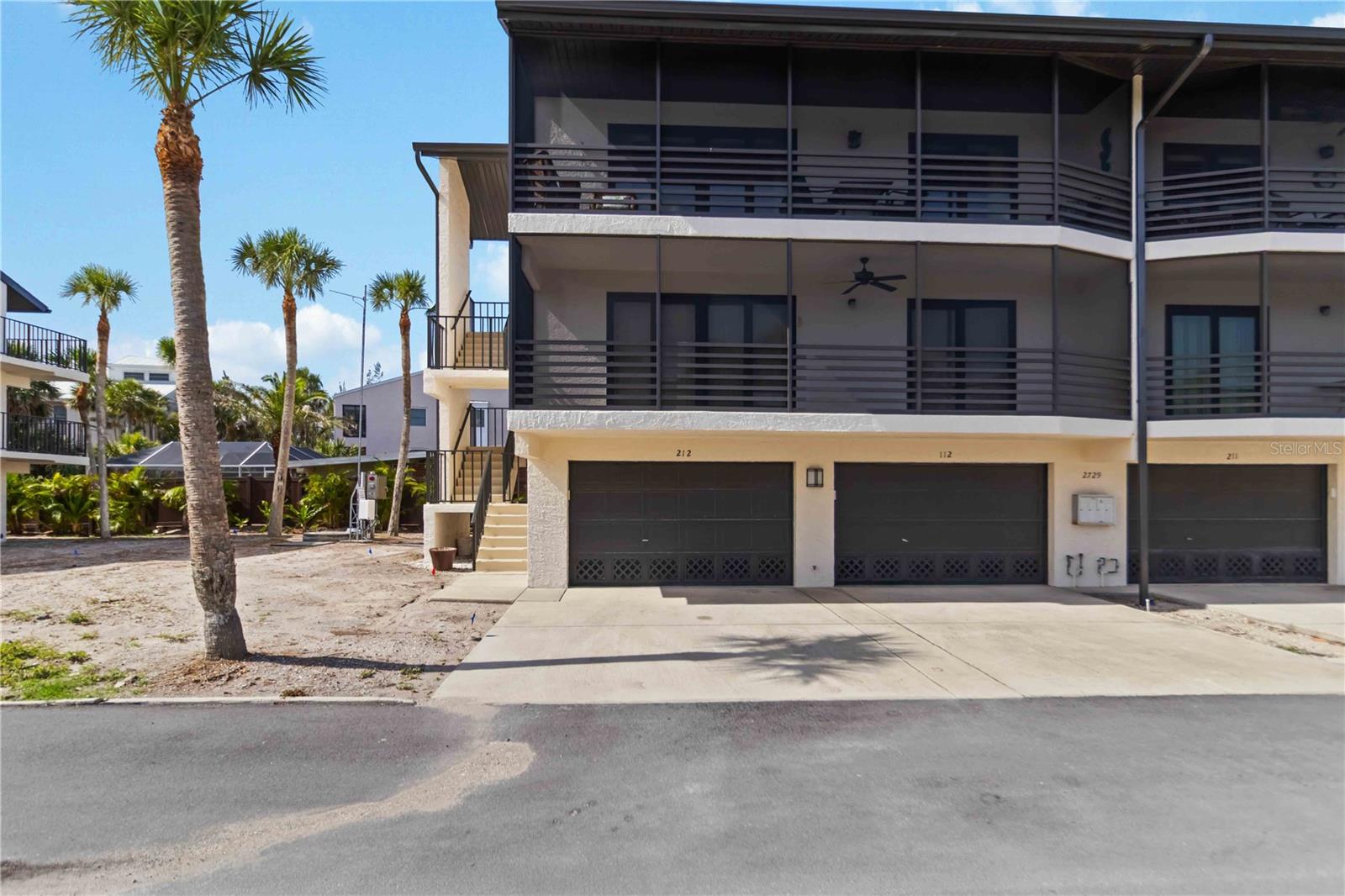 2729 NORTH BEACH ROAD 212