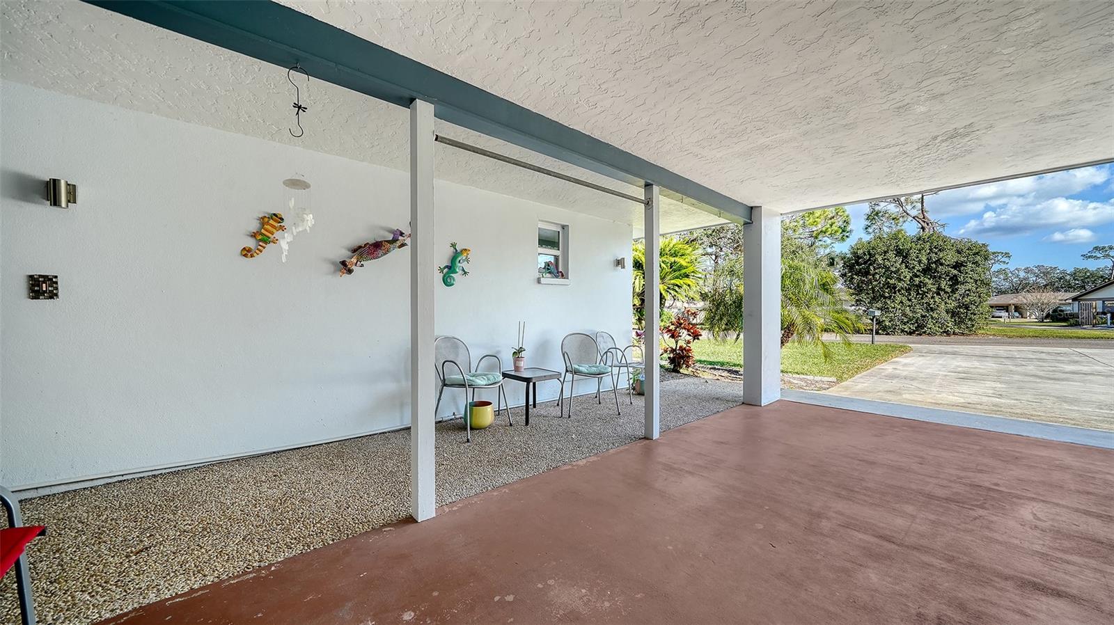 VILLAGE GREEN FOREST LAKE 14 - Residential