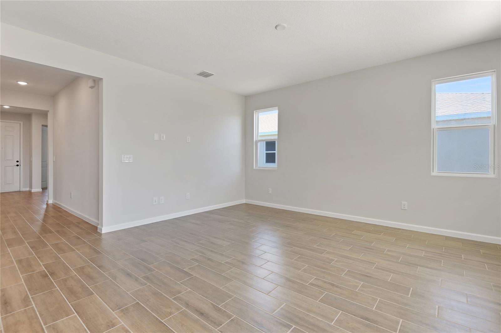 4256 SAWTOOTH COURT