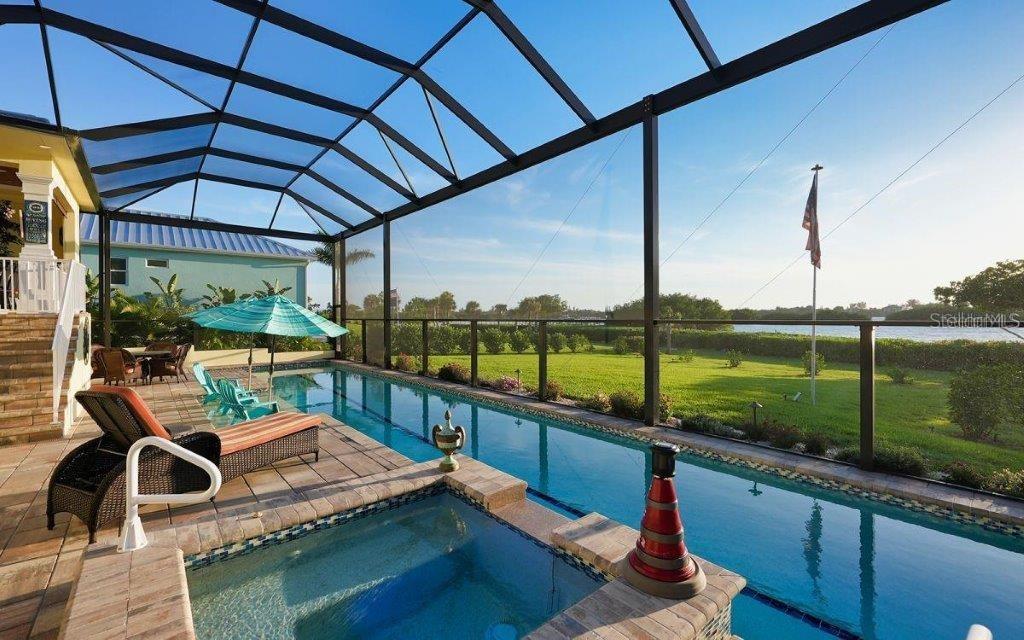 BAYSIDE - Residential