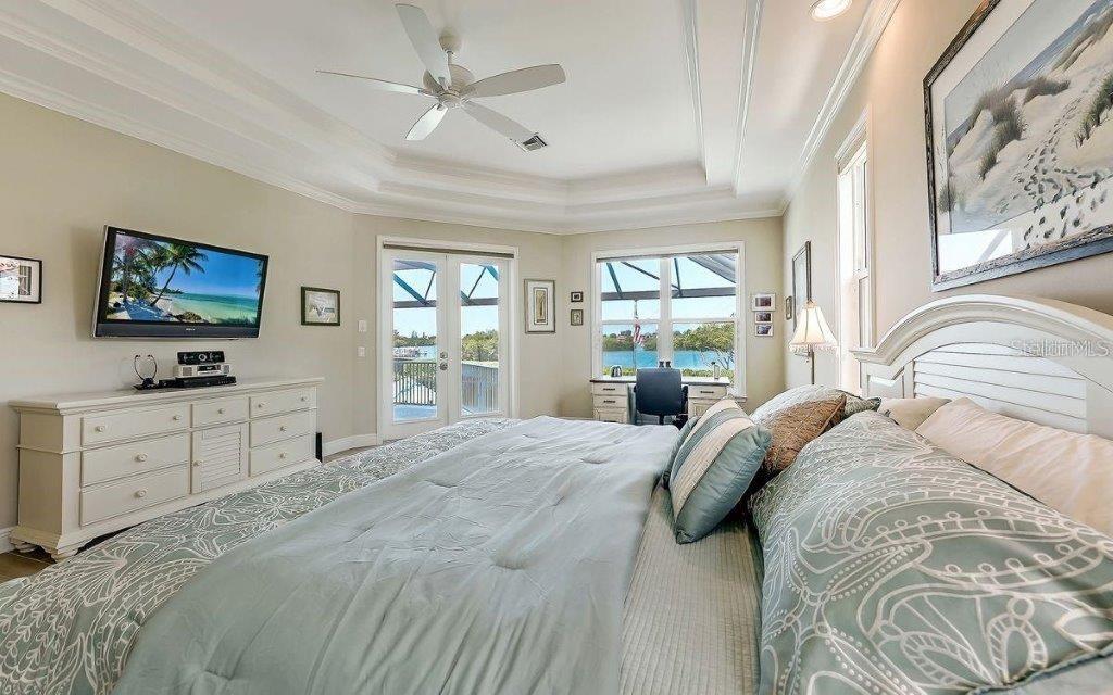 BAYSIDE - Residential