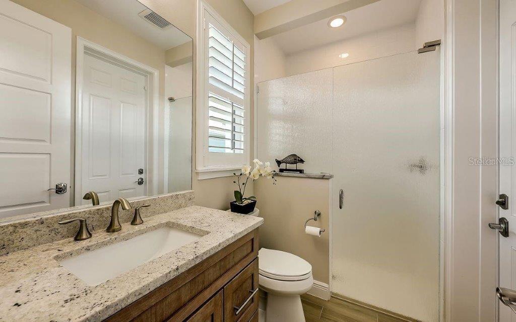 BAYSIDE - Residential