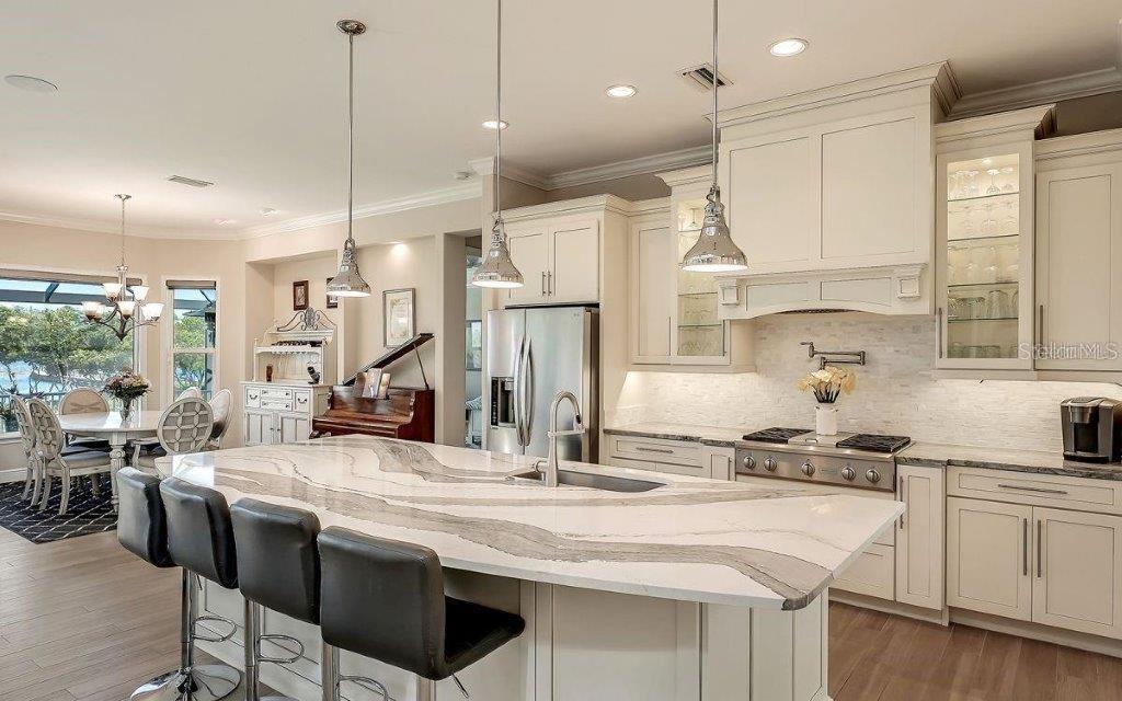 BAYSIDE - Residential