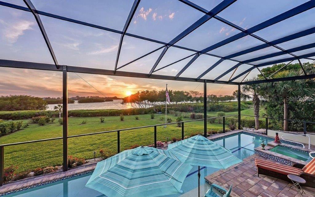 BAYSIDE - Residential