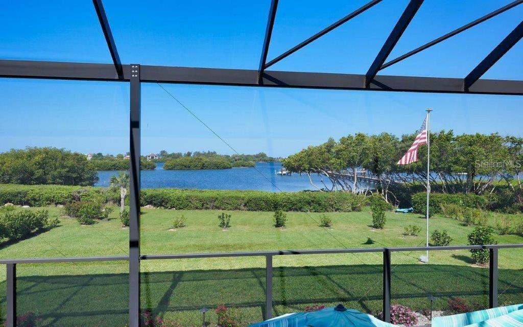 BAYSIDE - Residential