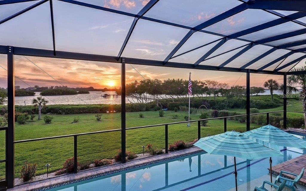 BAYSIDE - Residential