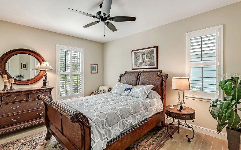 BAYSIDE - Residential