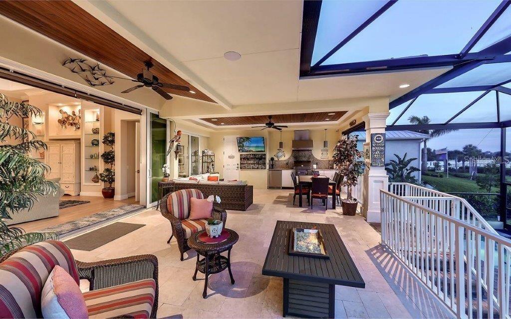 BAYSIDE - Residential