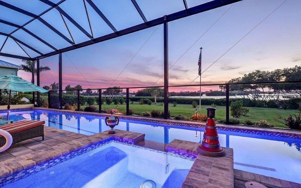 BAYSIDE - Residential