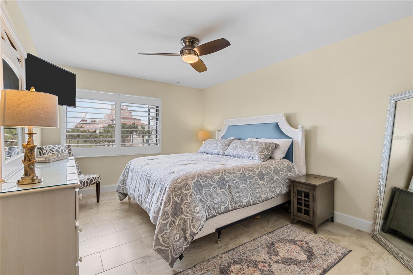 MARINA BAY OF ST PETERSBURG BEACH - Residential