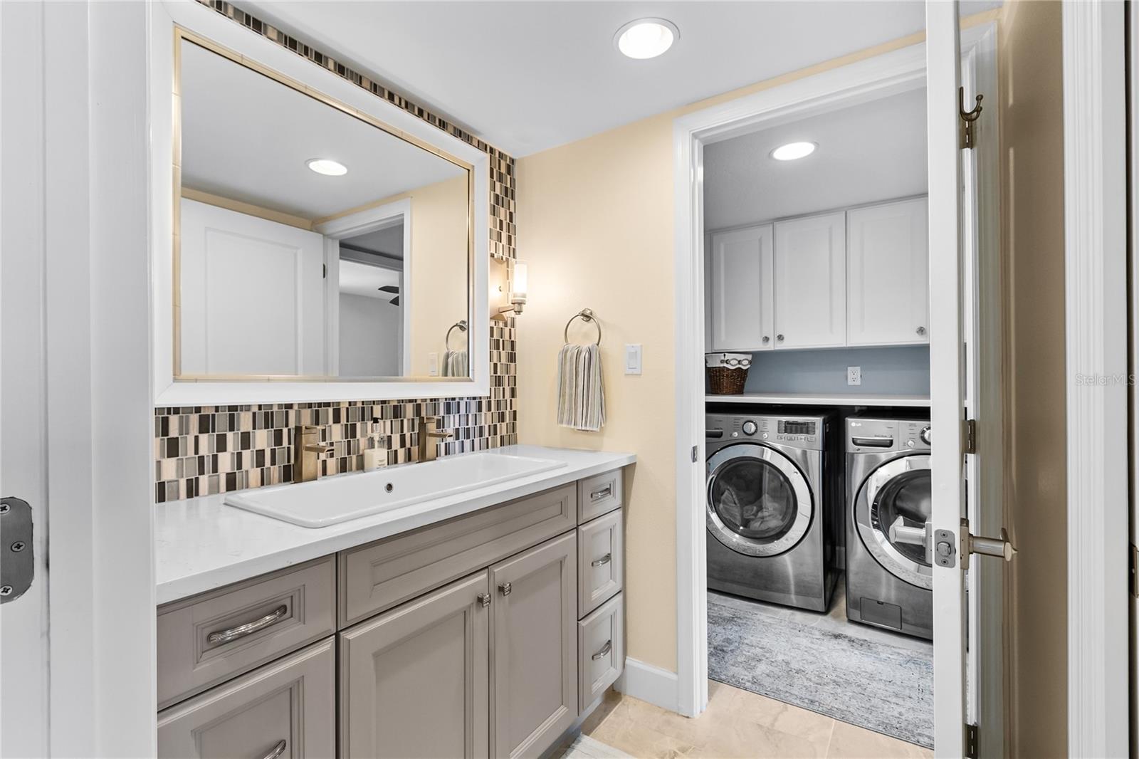 MARINA BAY OF ST PETERSBURG BEACH - Residential