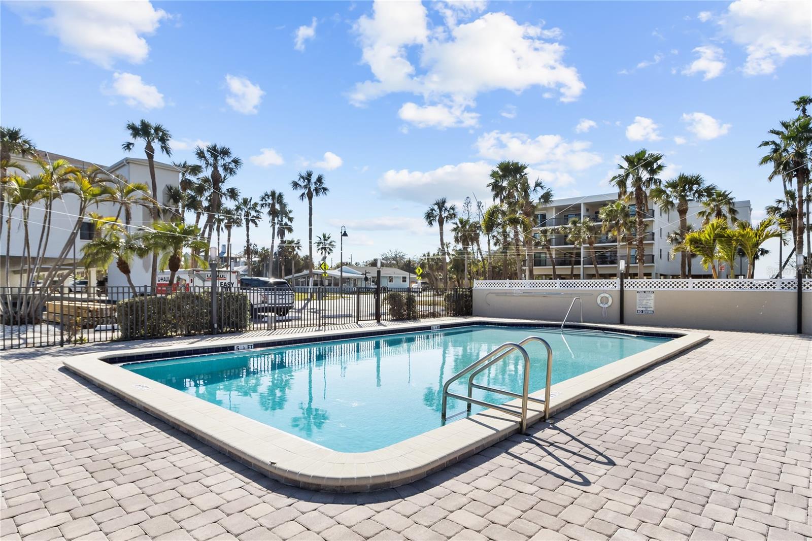 MARINA BAY OF ST PETERSBURG BEACH - Residential