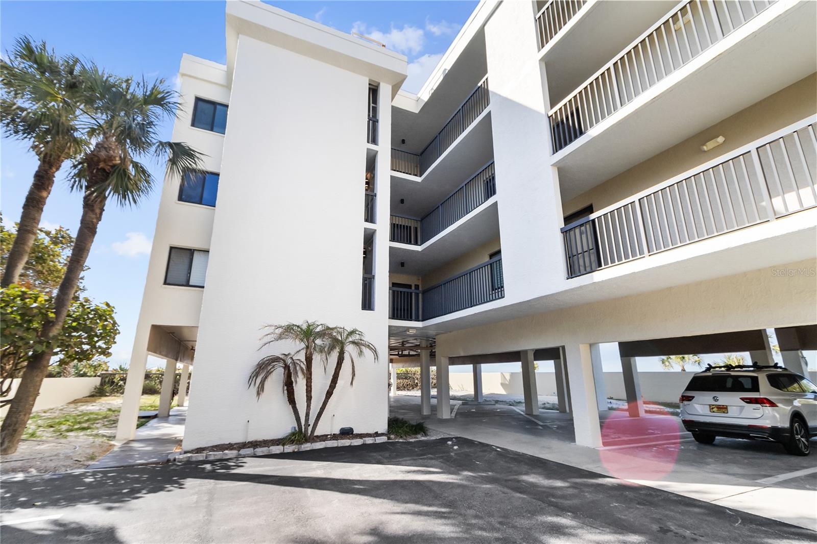 MARINA BAY OF ST PETERSBURG BEACH - Residential