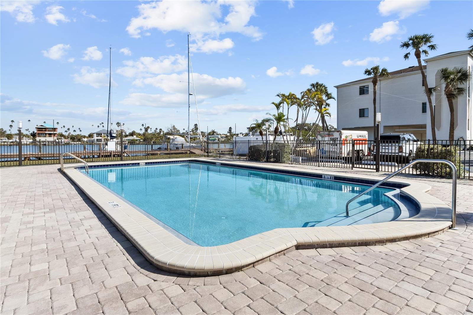 MARINA BAY OF ST PETERSBURG BEACH - Residential