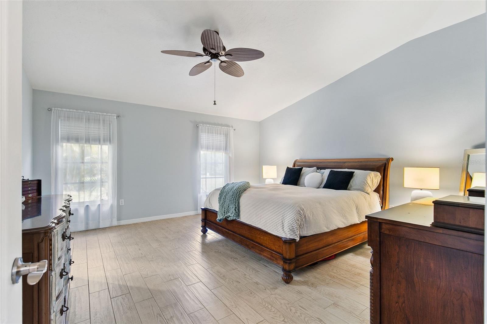 SORRENTO EAST - Residential