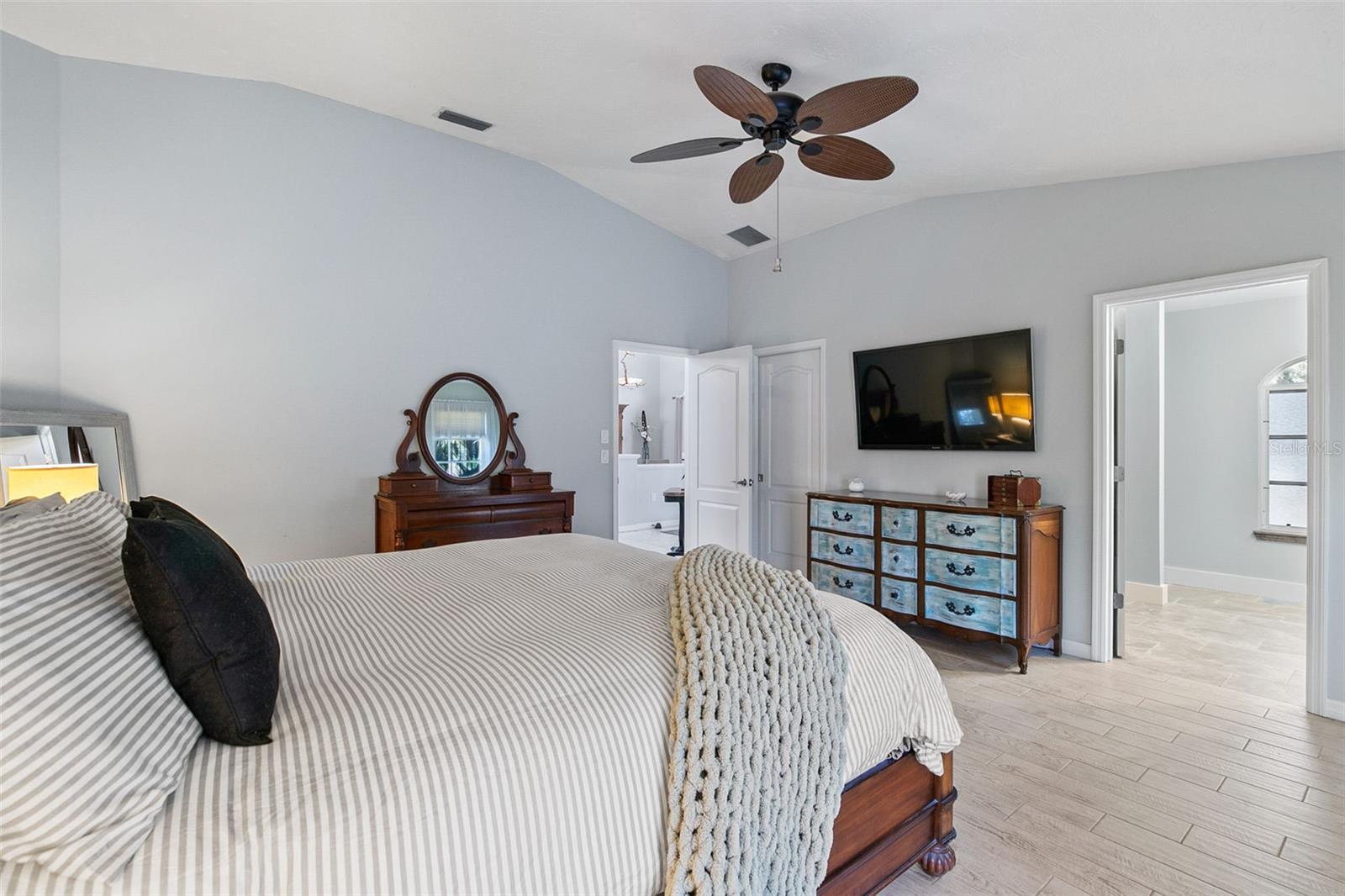 SORRENTO EAST - Residential