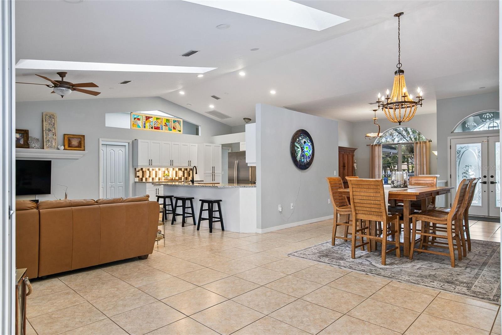 SORRENTO EAST - Residential