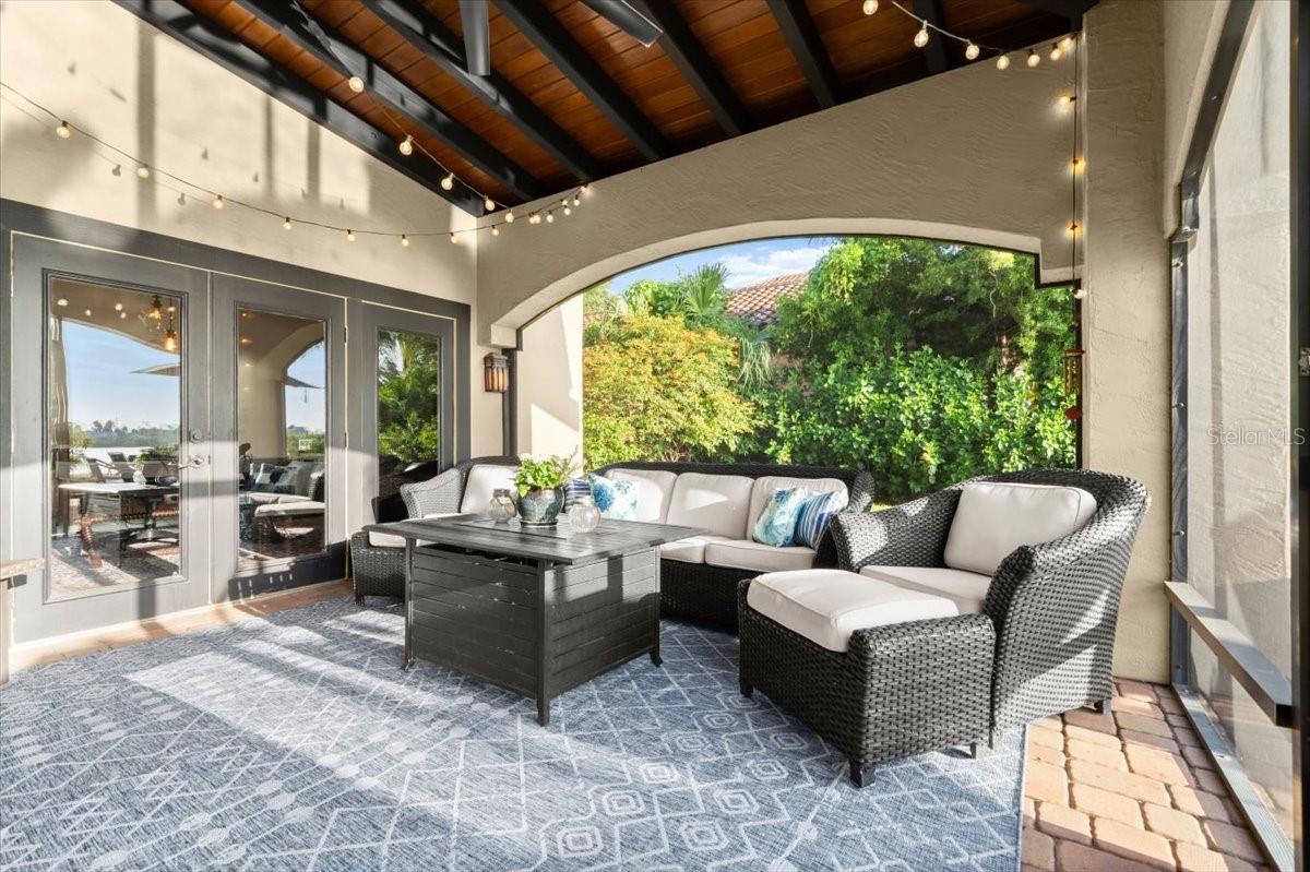 CANOVA H L - Residential