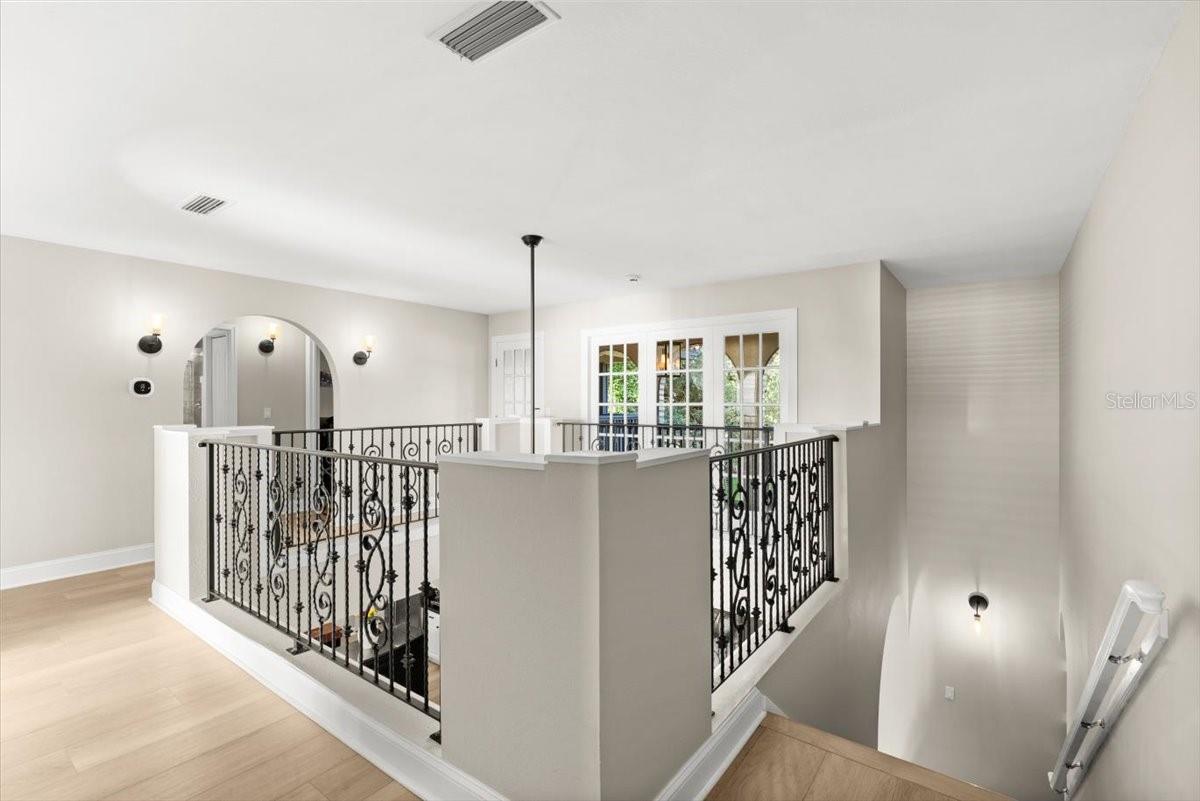 CANOVA H L - Residential